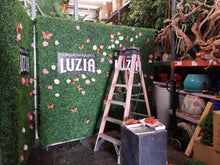 Load image into Gallery viewer, Custom Boxwood Wall